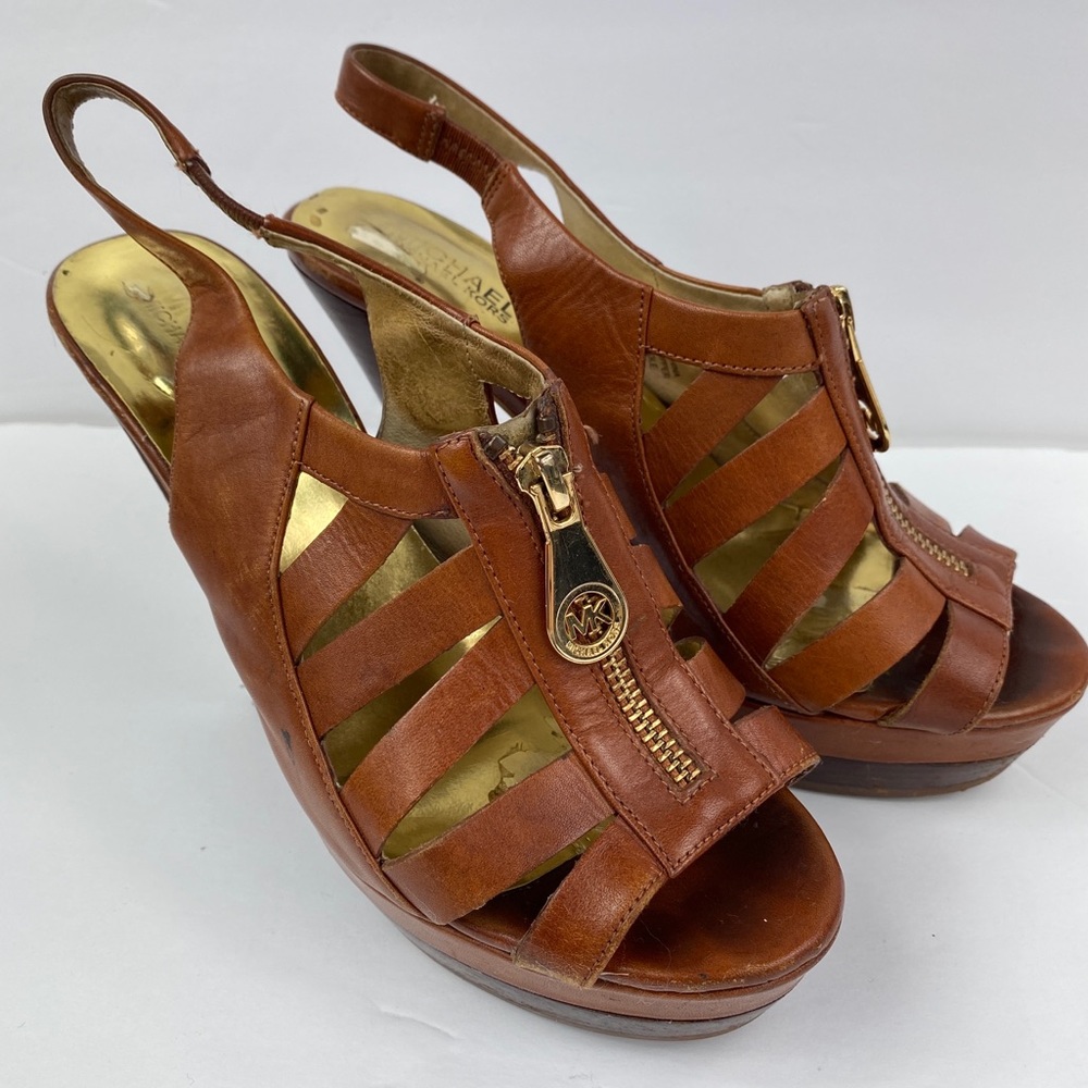 Michaels Kors Plataform Sandals Women Size 8M Peep Toe Heels, Brown Leather shoe